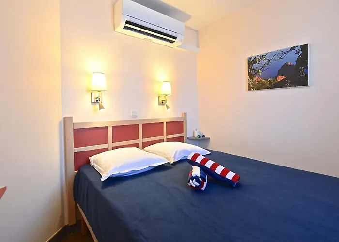 Apartment Village Cap Esterel - Le Village-9 By Interhome