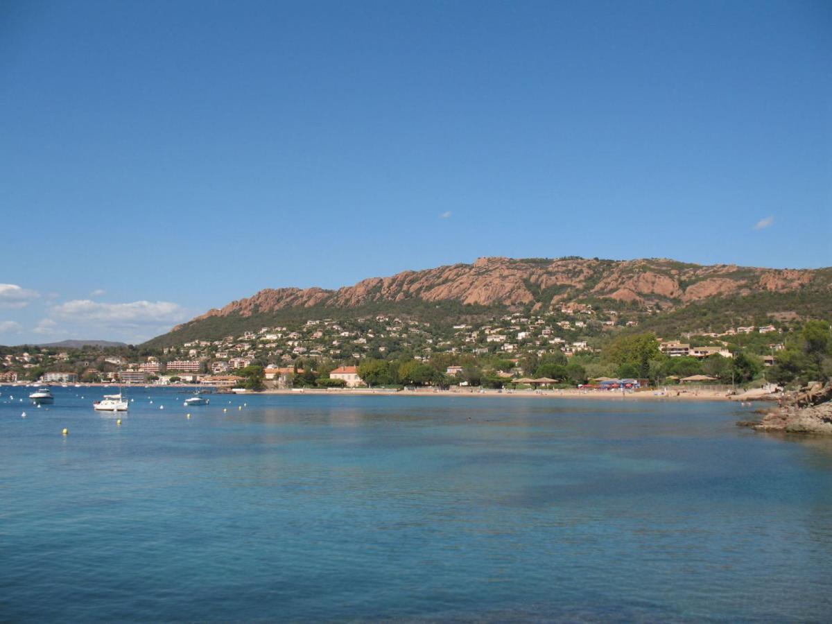 Apartment Village Cap Esterel - Le Village-9 By Interhome Saint-Raphaël