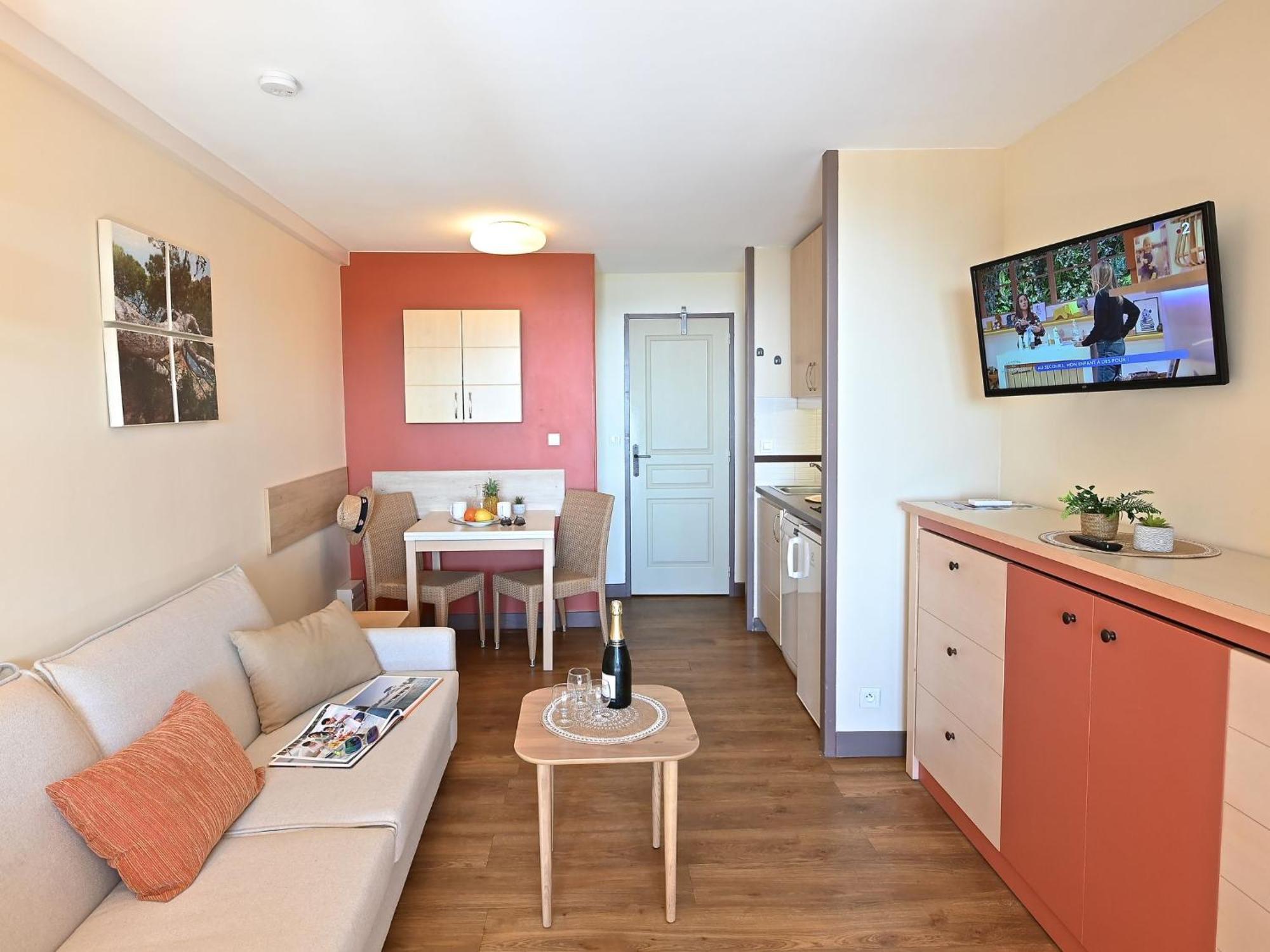 Village Cap Esterel - Le Village-9 By Interhome *