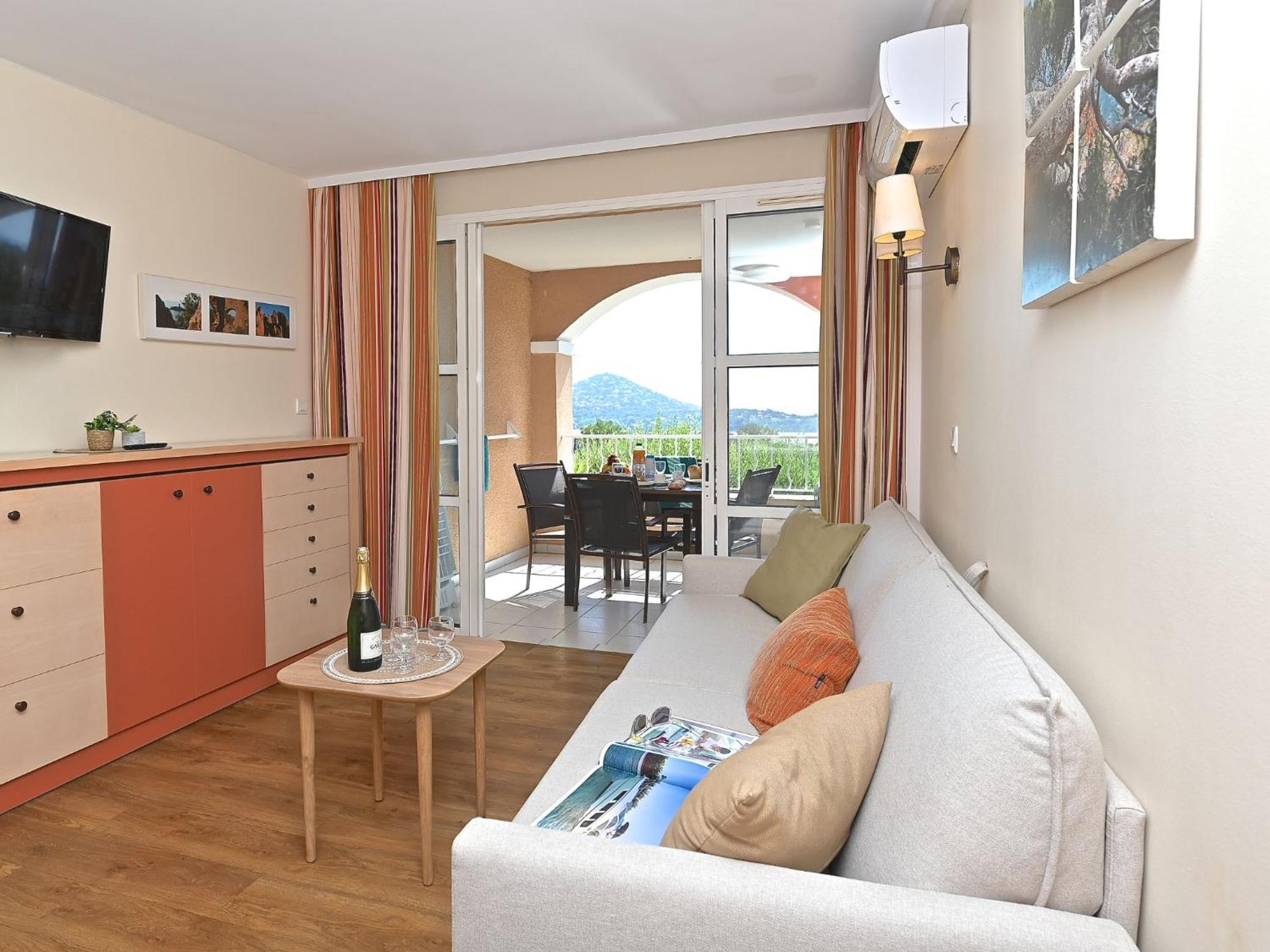 Village Cap Esterel - Le Village-9 By Interhome