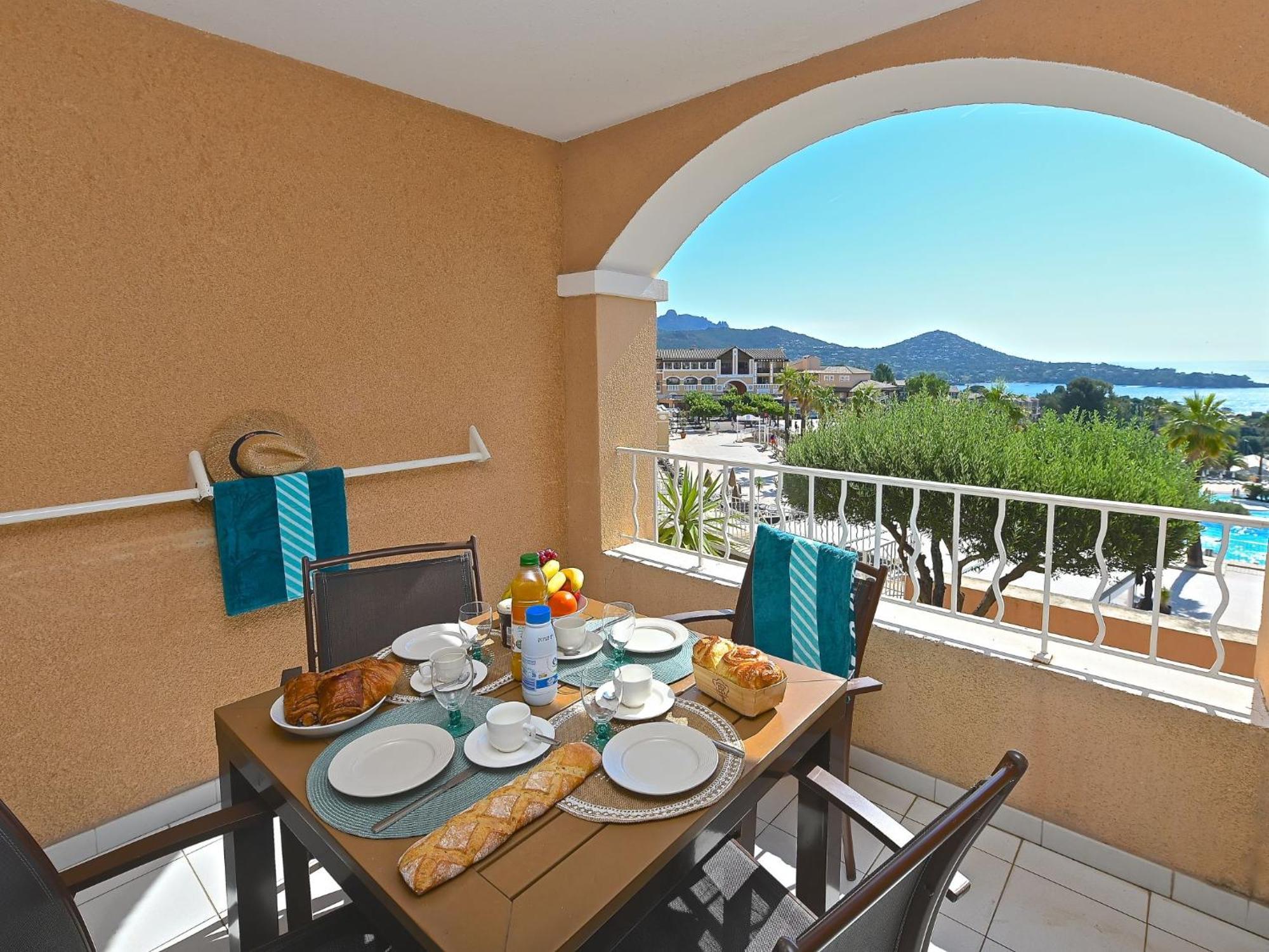 Village Cap Esterel - Le Village-9 By Interhome